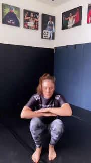 Alexa Grasso feet photo thumbnail
