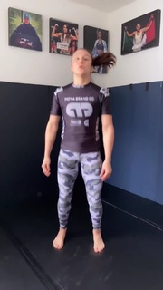 Alexa Grasso feet photo thumbnail