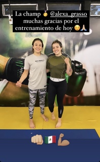 Alexa Grasso feet photo thumbnail