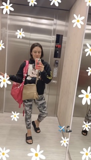 Alexa Grasso feet photo thumbnail