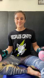 Alexa Grasso feet photo thumbnail