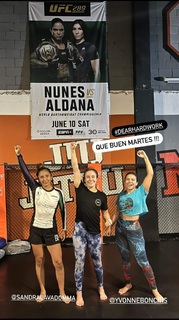 Alexa Grasso feet photo thumbnail