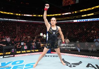 Alexa Grasso feet photo thumbnail