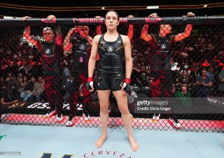 Alexa Grasso feet photo thumbnail