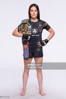 Alexa Grasso feet photo thumbnail