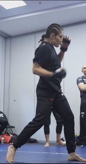 Alexa Grasso feet photo thumbnail