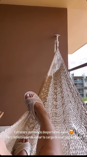 Alexa Grasso feet photo thumbnail