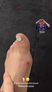 Alexa Grasso feet photo thumbnail
