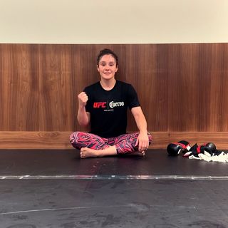 Alexa Grasso feet photo thumbnail