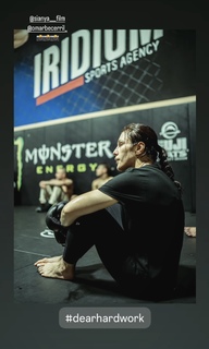 Alexa Grasso feet photo thumbnail