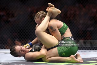 Alexa Grasso feet photo thumbnail