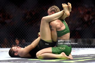 Alexa Grasso feet photo thumbnail