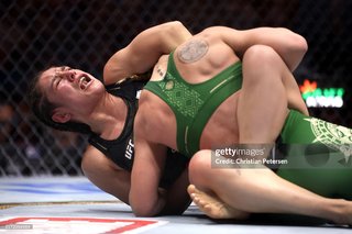 Alexa Grasso feet photo thumbnail
