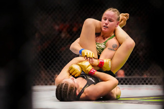 Alexa Grasso feet photo thumbnail