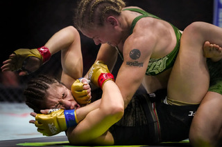 Alexa Grasso feet photo thumbnail