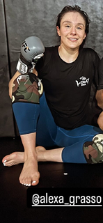 Alexa Grasso feet photo thumbnail