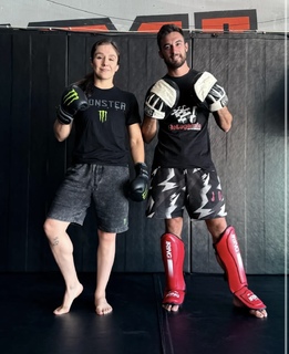 Alexa Grasso feet photo thumbnail