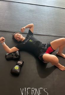 Alexa Grasso feet photo thumbnail