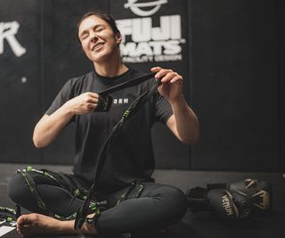 Alexa Grasso feet photo thumbnail