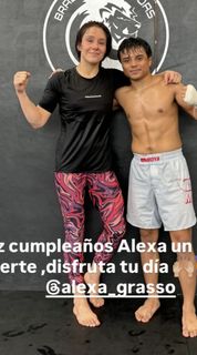 Alexa Grasso feet photo thumbnail