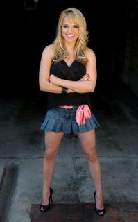 Alexa Havins feet photo 7