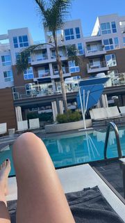 Alexa Mansour feet photo 6