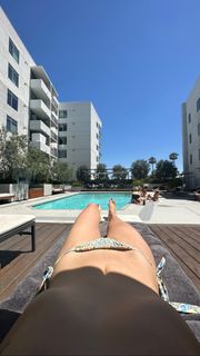 Alexa Mansour feet photo 13