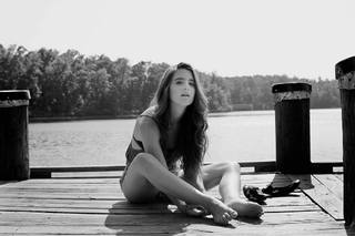 Alexa Nikolas feet photo 20