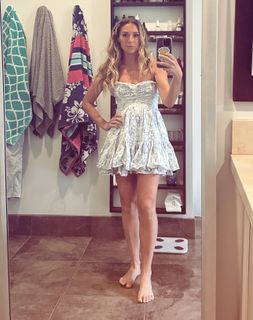 Alexa PenaVega feet photo 7