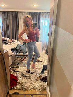 Alexa PenaVega feet photo 17