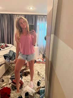 Alexa PenaVega feet photo 7