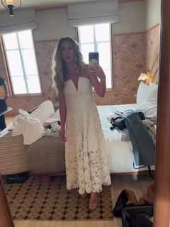 Alexa PenaVega feet photo 1