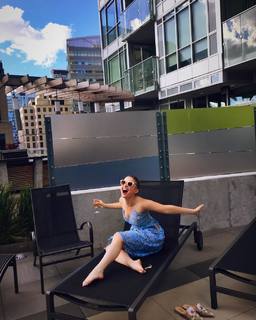 Alexandra Beaton feet photo 17