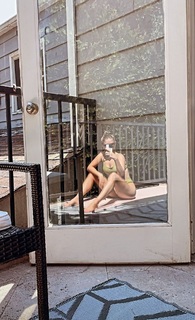 Alexandra Beaton feet photo 20