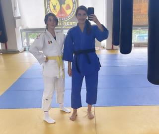 Alexandra Botez feet photo thumbnail