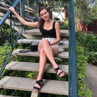 Alexandra Botez feet photo thumbnail