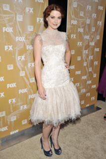 Alexandra Breckenridge feet photo thumbnail