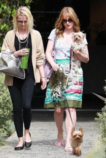 Alexandra Breckenridge feet photo thumbnail