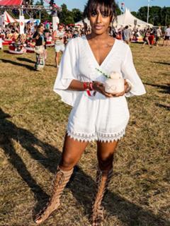 Alexandra Burke feet photo 4