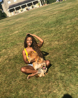 Alexandra Burke feet photo 5