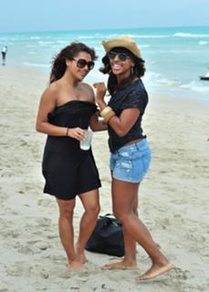 Alexandra Burke feet photo 2