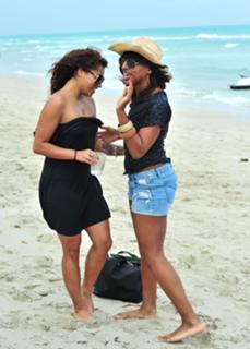 Alexandra Burke feet photo 19