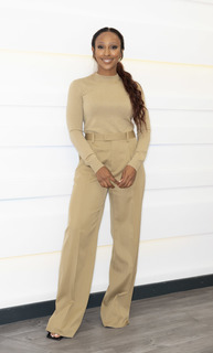Alexandra Burke feet photo 19