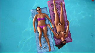 Alexandra Chando feet photo 1