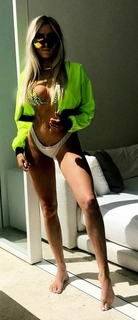 Alexandra Cooper feet photo thumbnail