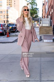 Alexandra Cooper feet photo thumbnail