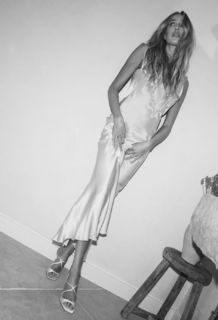 Alexandra Cooper feet photo thumbnail