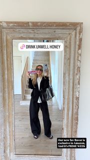 Alexandra Cooper feet photo thumbnail