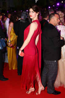 Alexandra Daddario feet photo thumbnail