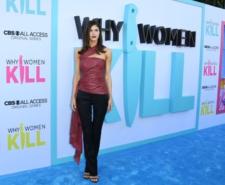 Alexandra Daddario feet photo thumbnail